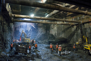 Illustration for article titled The Secret Lives of NYC Mega-Projects, Revealed By One PhotographerÂ